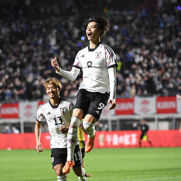 開始3分で先制